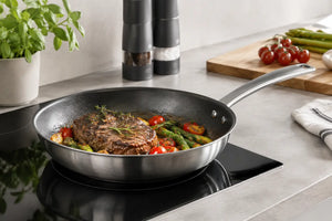 Plieninė keptuvė kasdieniam tiksliam kepimui