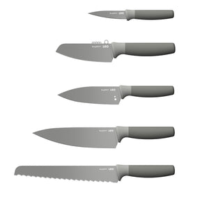 Knivset eller lösa köksknivar – vad är bäst för ditt kök?