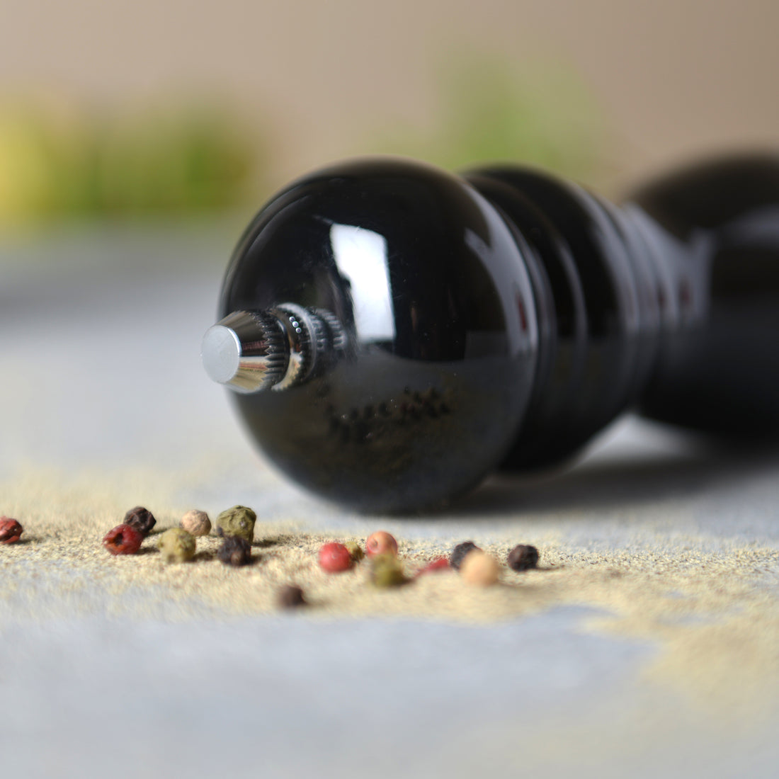 BergHOFF 26.5cm Pepper Mill - Large Wooden Mill with Adjustable Ceramic Grinder