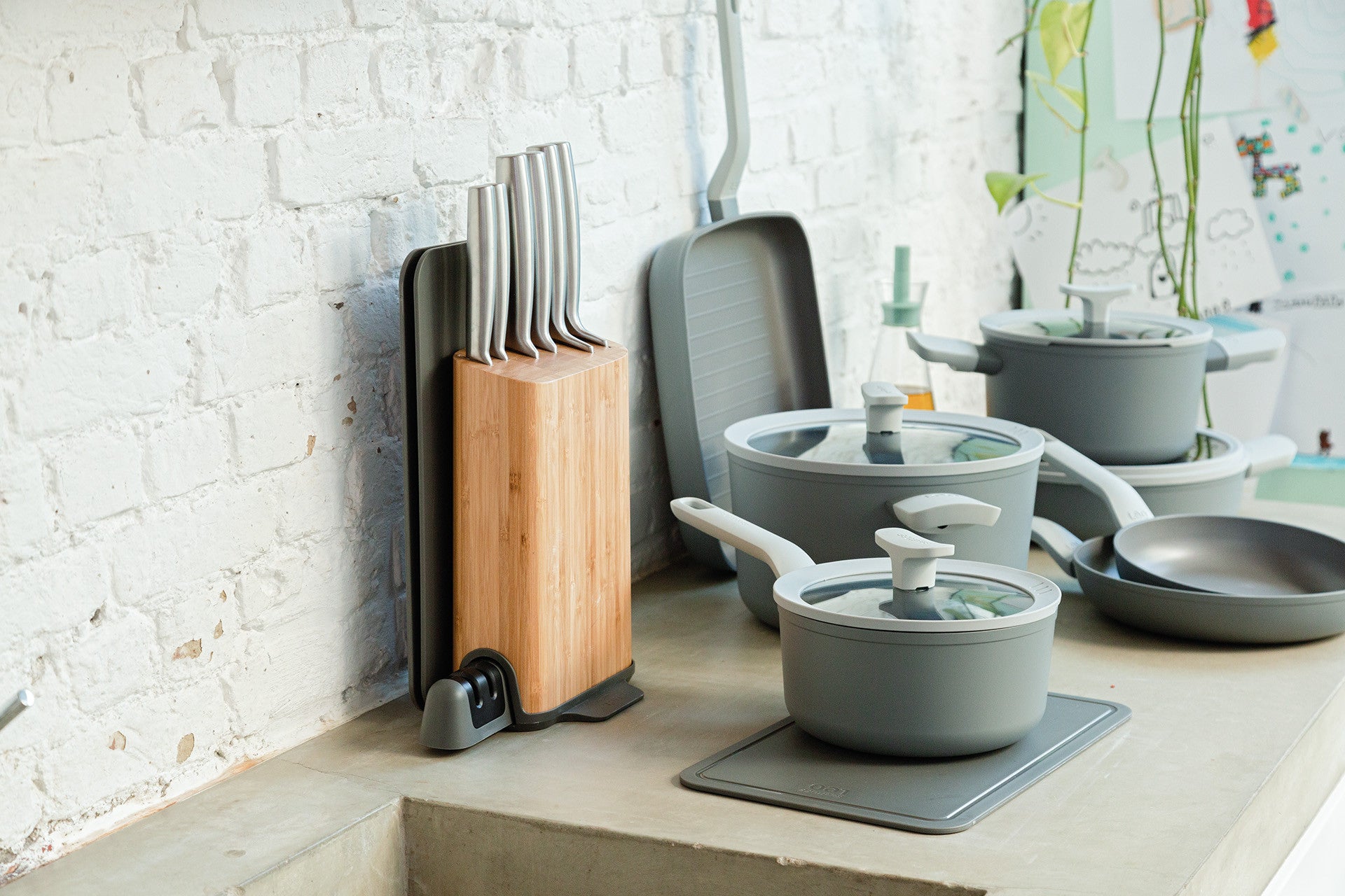 BergHOFF 11-piece knife block set